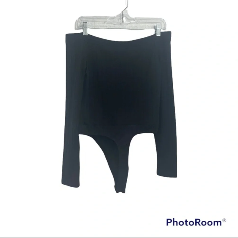 Bridge Ribbed Button Thong Bodysuit - Picture 2 of 5